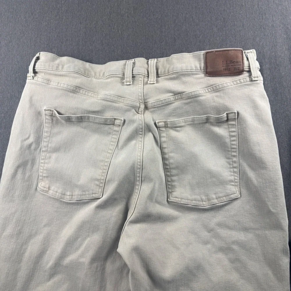 LL Bean BeanFlex Classic Fit Khaki Tan Jeans Mens 40x29 511182 Coolmax Stretch